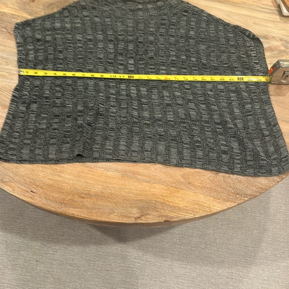 Eileen Fisher black white Silk Linen Funnel neck Box top Sweater Size small - Picture 5 of 7